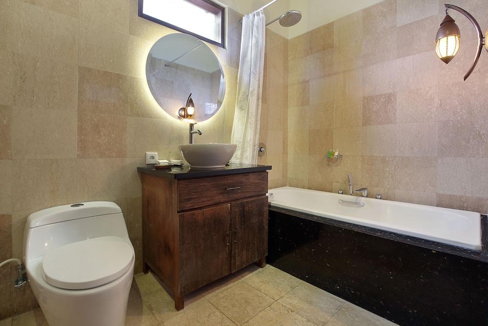 The Kumpi Villas Seminyak Zewnętrze zdjęcie